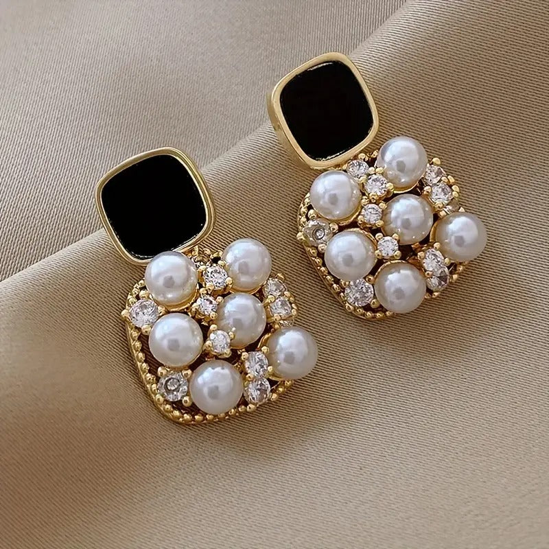 Square Pearl Earings