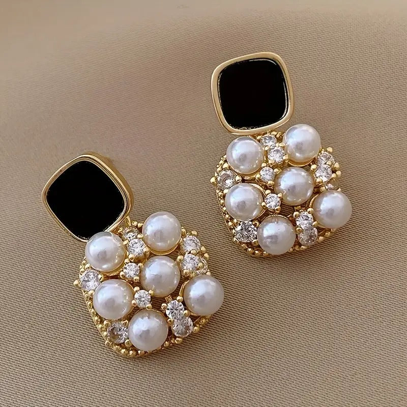 Square Pearl Earings
