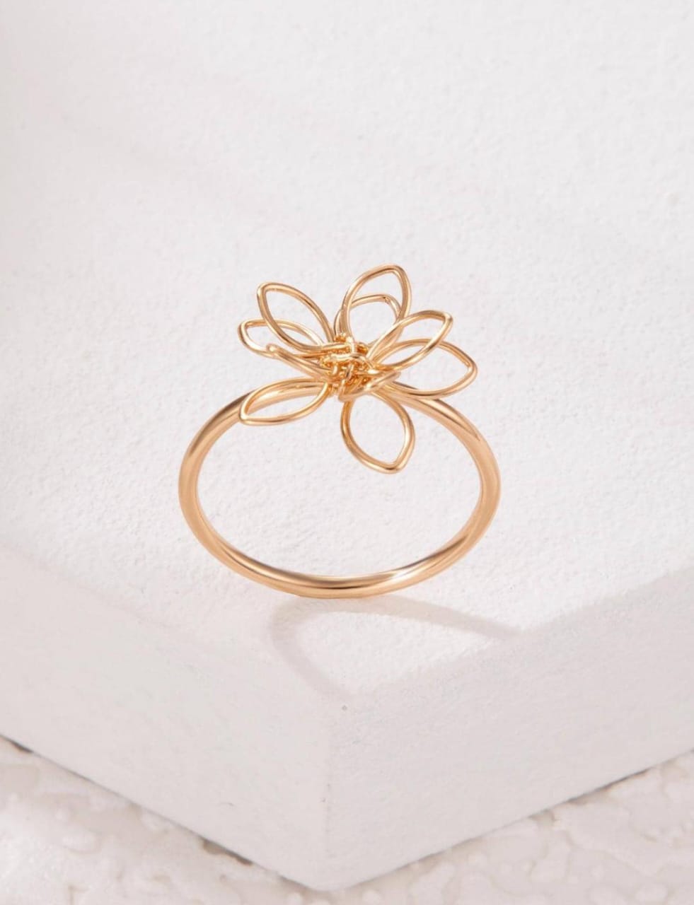 Wire-wrapped Flower Shaped Ring